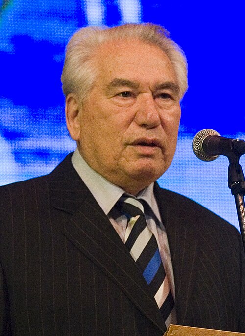Чингиз Айтматов